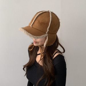 겨울 무스탕 귀마개 귀도리 귀달이캡 털 방한 챙 모자 (2 Color)